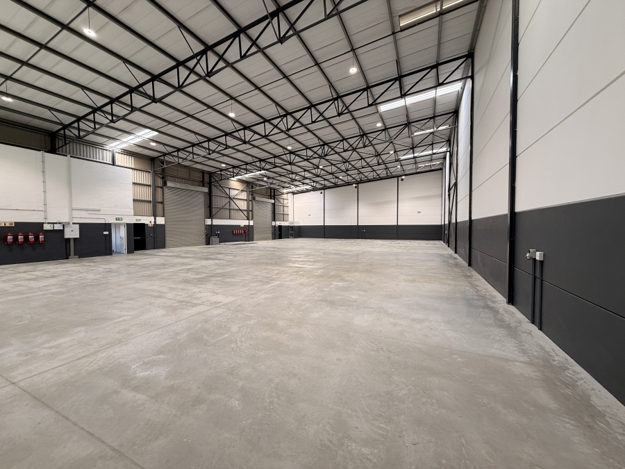 To Let Commercial Property for Rent in Rivergate Western Cape